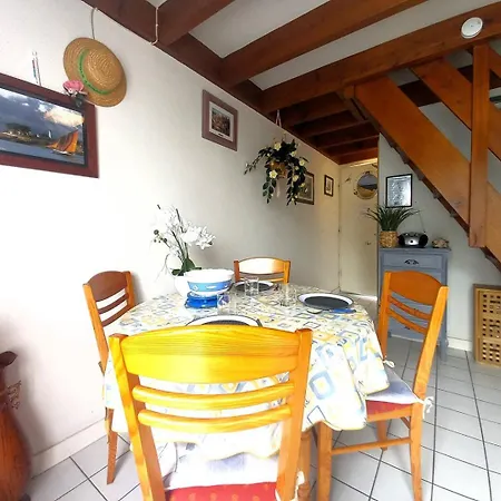 Sur Gironde - - Sur Le Port Avec Balcon Apartment Meschers-sur-Gironde