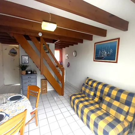 Sur Gironde - - Sur Le Port Avec Balcon *
